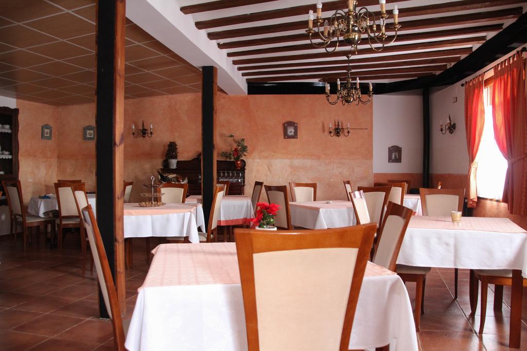 La Casa Del Maestro Guest House Tardelcuende Eksteriør bilde